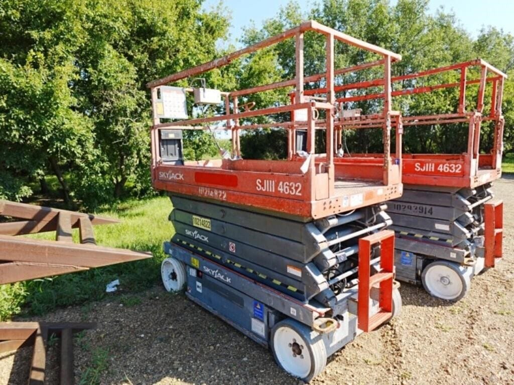 2014 Sky Jack SJIII4632 Equipment Image0