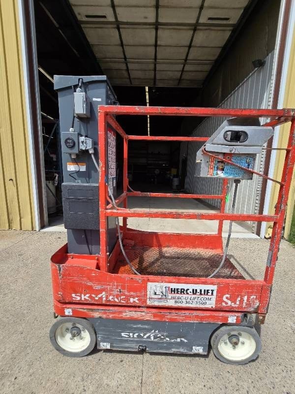 2014 Sky Jack SJ16 Equipment Image0