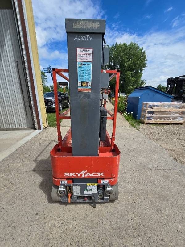 Image of Sky Jack SJ16 equipment image 1