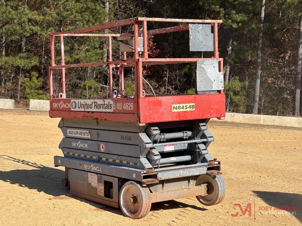 2014 Sky Jack SJIII4626 Equipment Image0