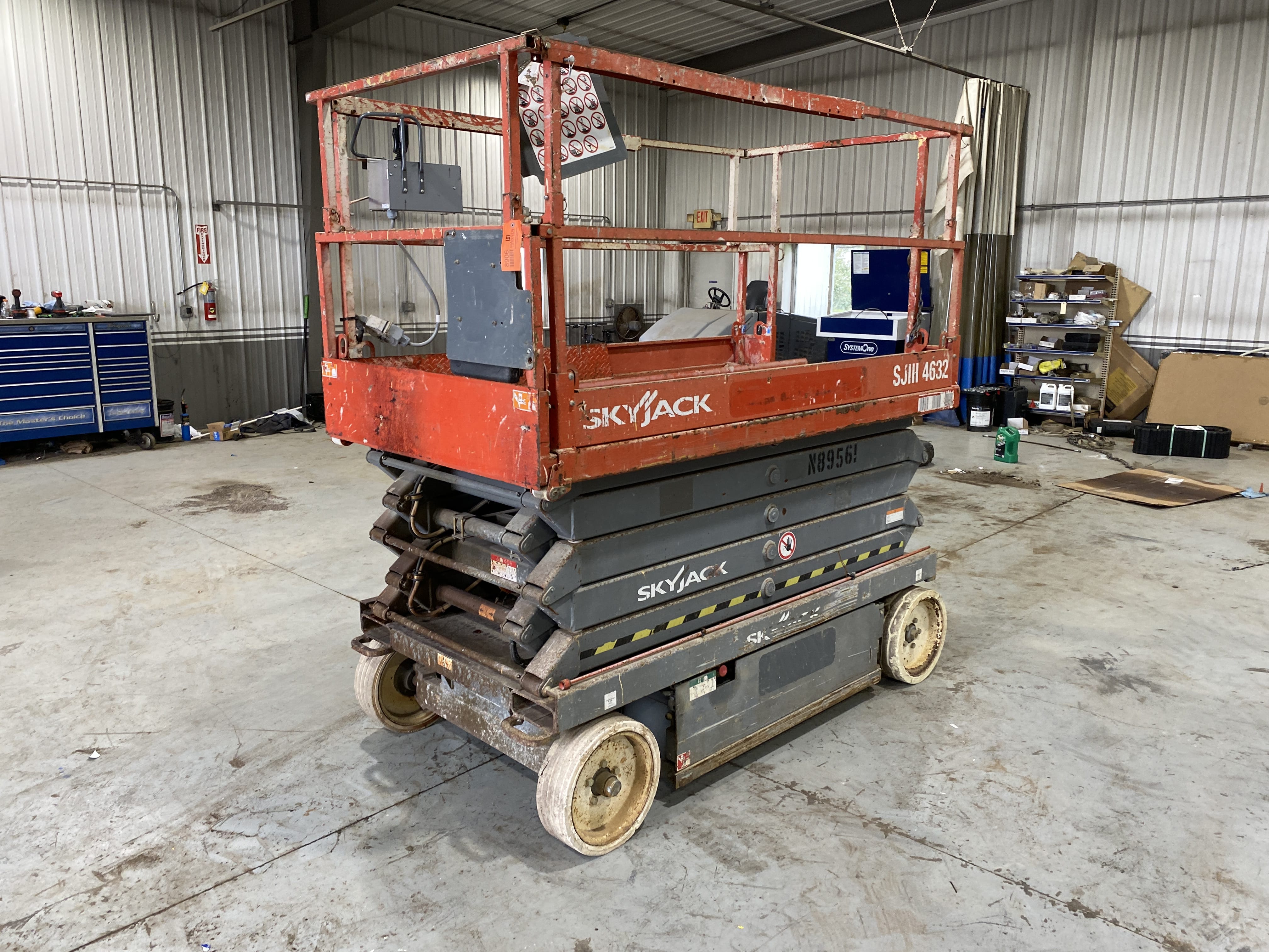 2014 Sky Jack SJIII4632 Equipment Image0