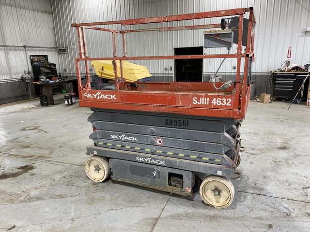 Image of Sky Jack SJIII4632 equipment image 4