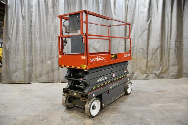 Image of Sky Jack SJIII3226 equipment image 1