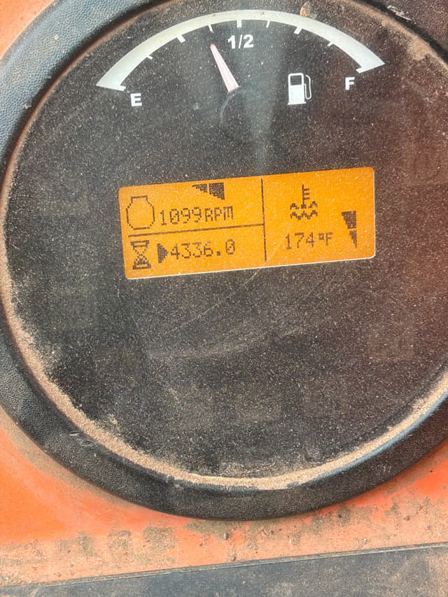 Image of Skytrak 10054 equipment image 2