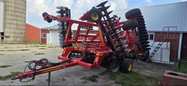 Image of Sunflower 1435-26 equipment image 1