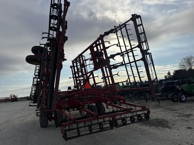 Image of Sunflower 6333-31 equipment image 4