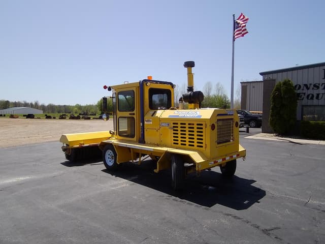 Image of Superior Broom SM80CT equipment image 2