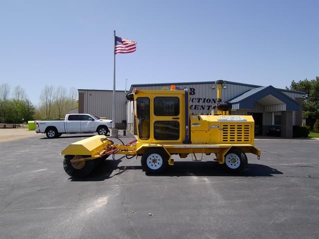 Image of Superior Broom SM80CT equipment image 1