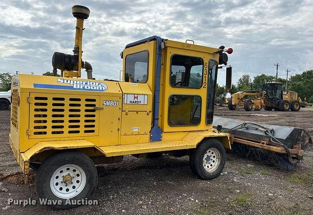 Image of Superior Broom SM80J equipment image 4