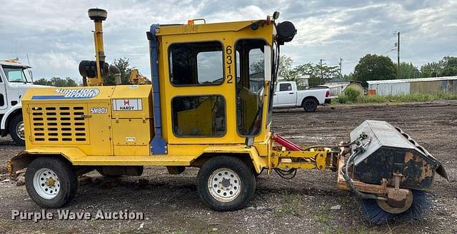Image of Superior Broom SM80J equipment image 3