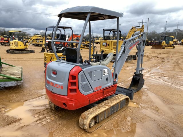 Image of Takeuchi TB216 equipment image 2