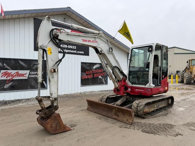 Image of Takeuchi TB260 equipment image 1