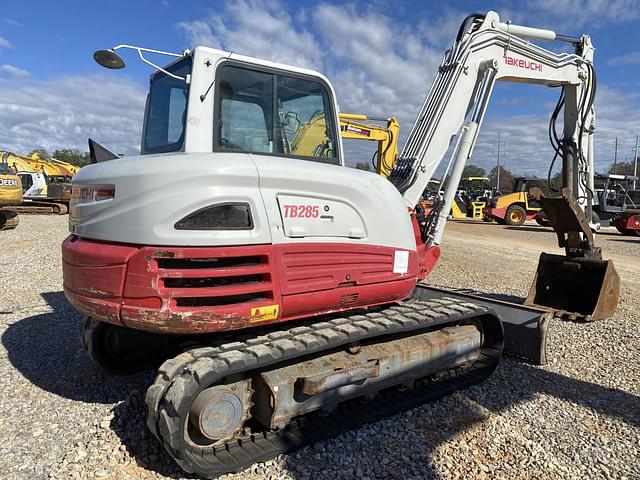 Image of Takeuchi TB285 equipment image 2