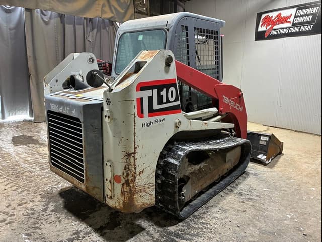 Image of Takeuchi TL10 equipment image 4