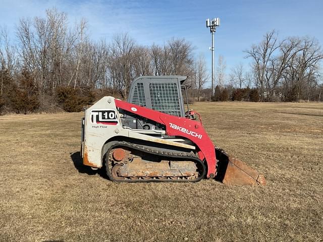 Image of Takeuchi TL10 equipment image 1