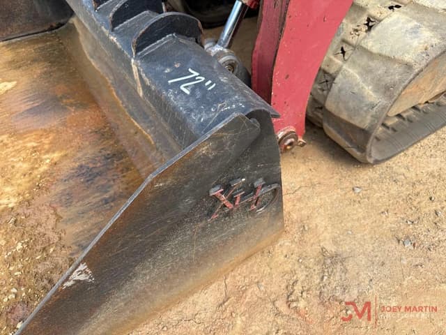 Image of Takeuchi TL10 equipment image 4