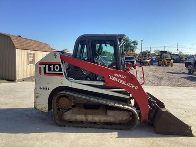 Image of Takeuchi TL10 equipment image 4