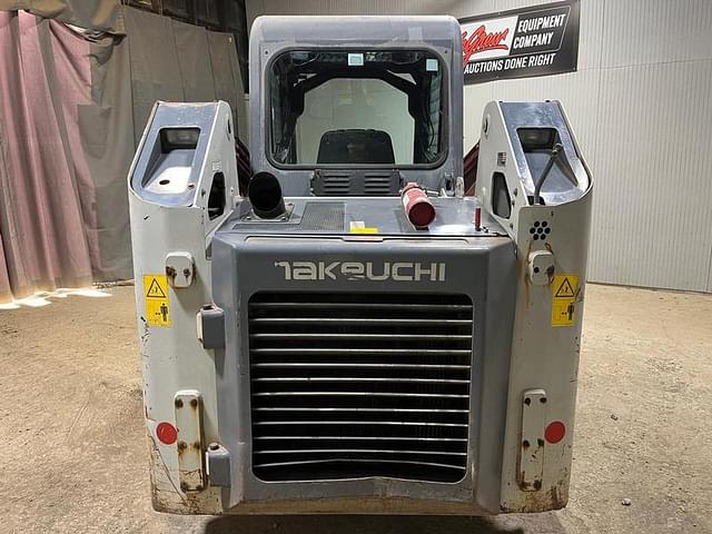 Image of Takeuchi TL10 equipment image 3