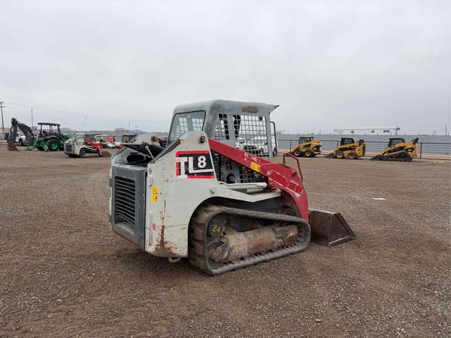 Image of Takeuchi TL8 equipment image 4