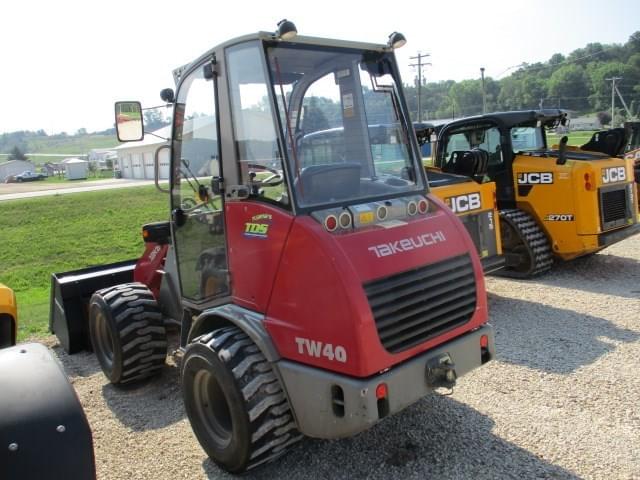 Image of Takeuchi TW40 equipment image 1