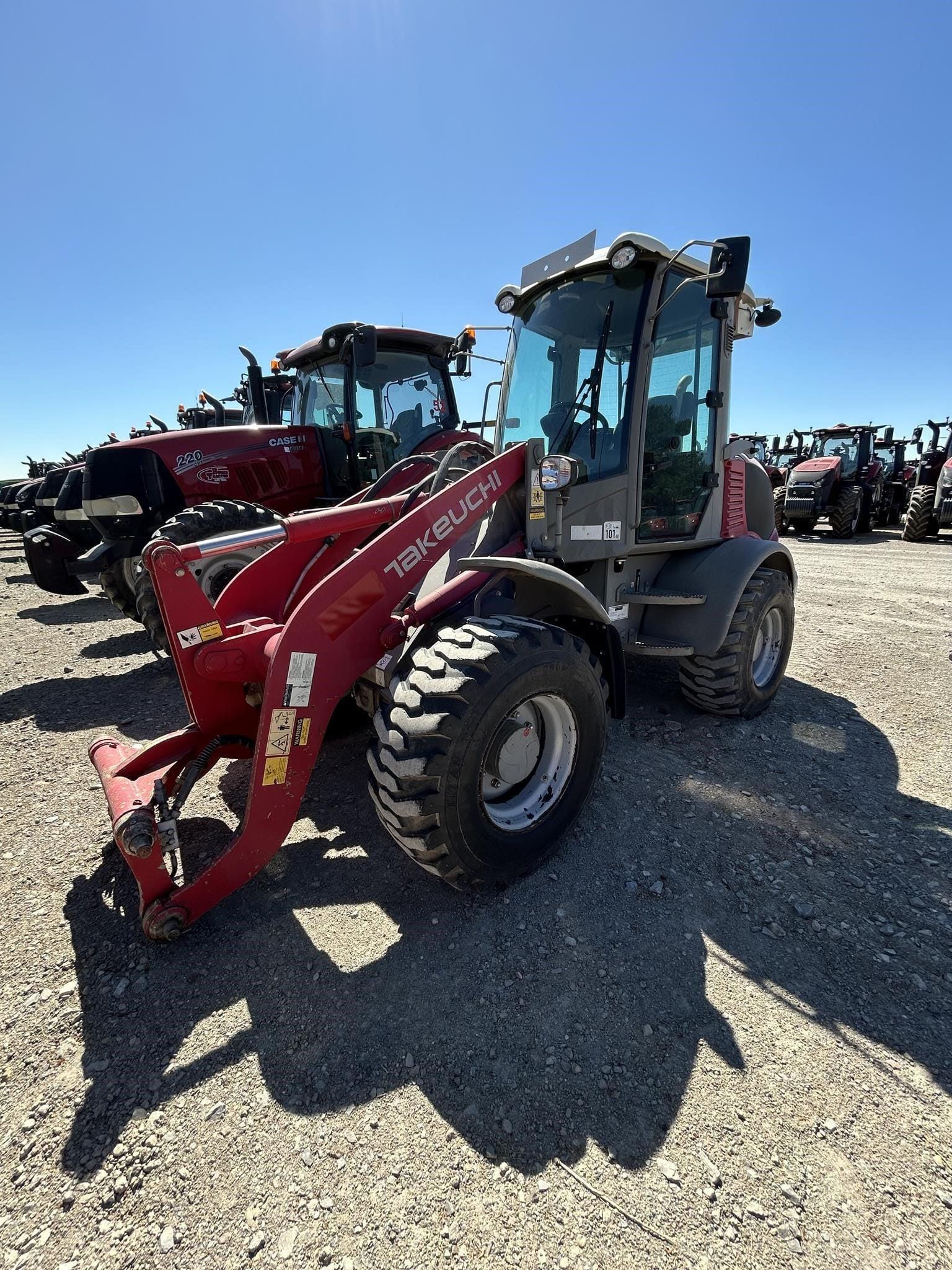 2014 Takeuchi TW80 Equipment Image0
