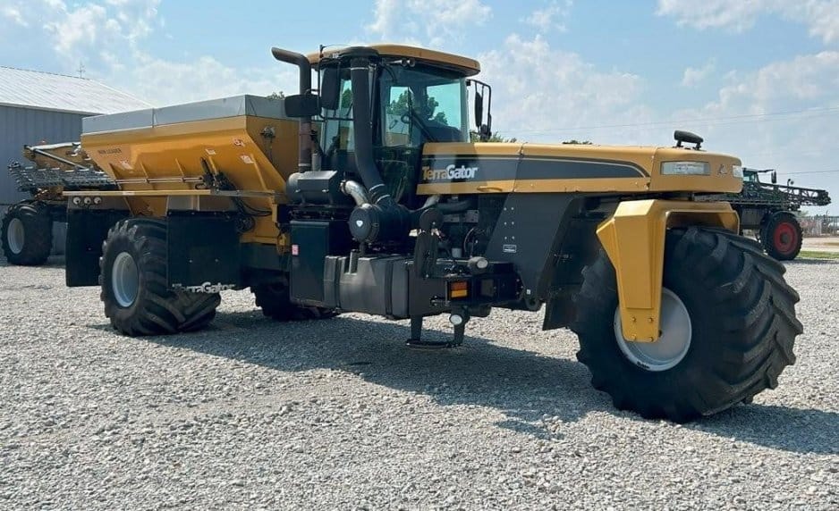 2014 Terra-Gator TG7300 Equipment Image0