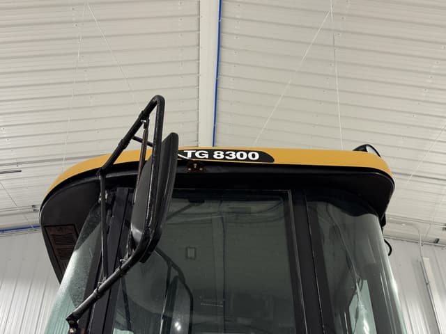 Image of Terra-Gator TG8300 equipment image 2