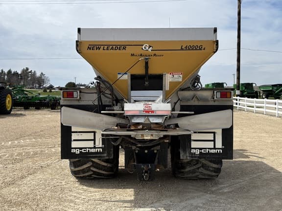 Image of Terra-Gator TG8400 equipment image 3