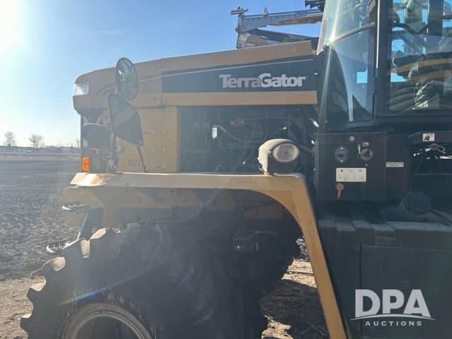 Image of Terra-Gator TG8400 equipment image 2