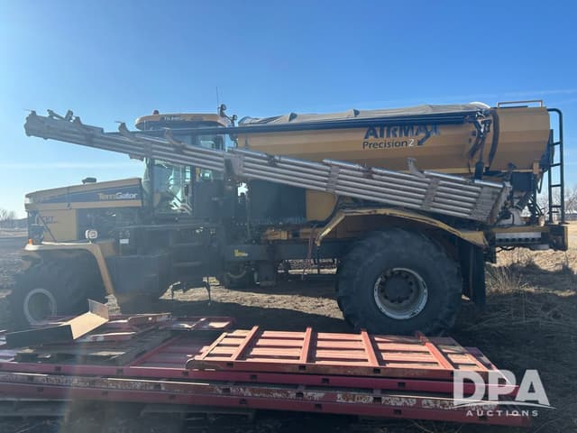 Image of Ag-Chem Terra-Gator 8400 equipment image 2