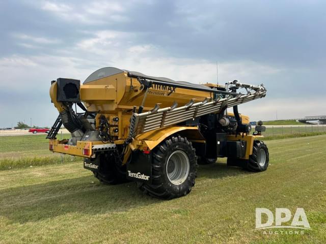 Image of Terra-Gator TG8400 equipment image 4