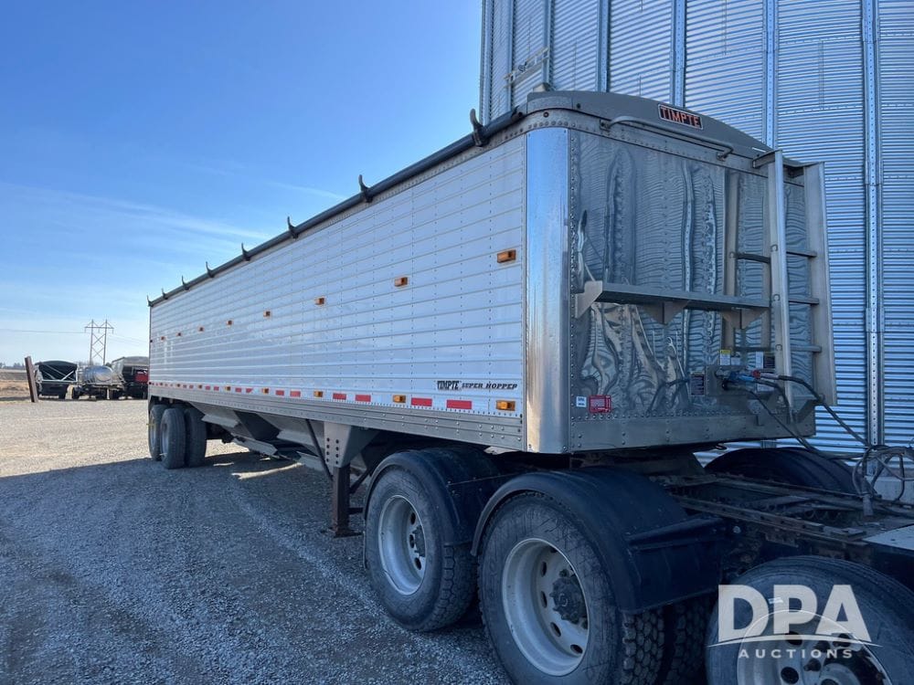 2014 Timpte Super Hopper Equipment Image0