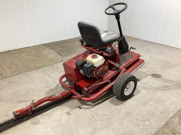 Image of Toro GreensPro 1240 equipment image 1