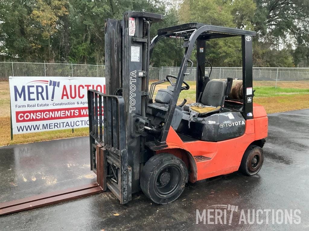 Main image Toyota 7FGU25