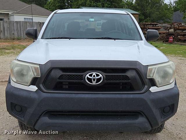 Image of Toyota Tacoma equipment image 1