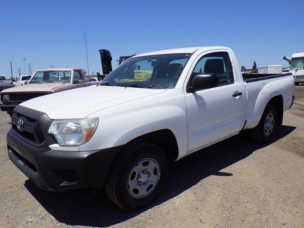 Image of Toyota Tacoma Primary image