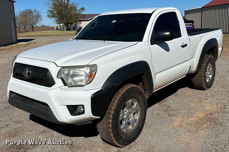 Image of Toyota Tacoma Primary image