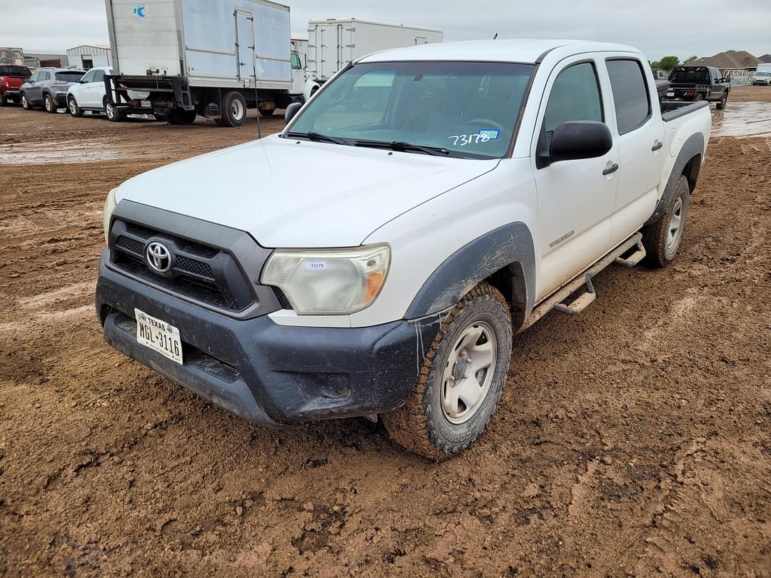 Image of Toyota SR5 Primary image