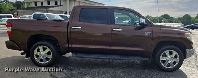 Image of Toyota Tundra equipment image 3