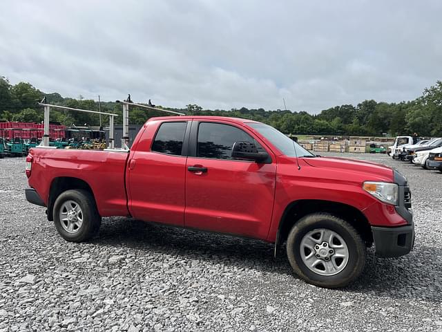 Image of Toyota Tundra equipment image 3