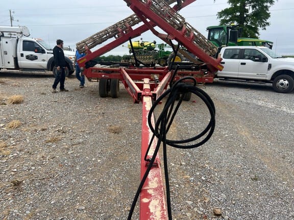 2014 Unverferth 1225 Equipment Image0