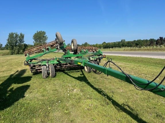 2014 Unverferth 1225 Equipment Image0