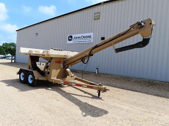 Image of Unverferth Seed Pro 400 equipment image 1