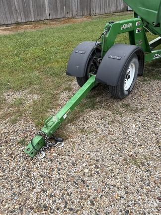 2014 Unverferth Roadrunner 536 Equipment Image0