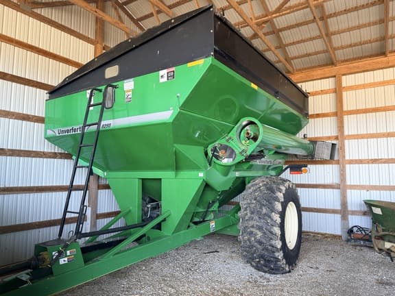 Image of Unverferth 8250 equipment image 2