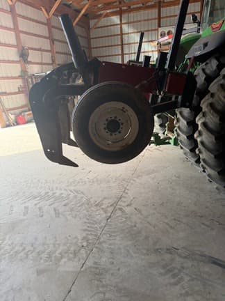 Image of Unverferth Zone-Builder 130 Image 1