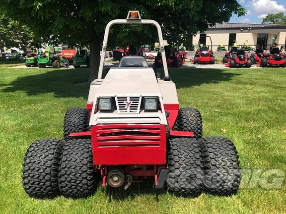 Image of Ventrac 4500Z equipment image 2