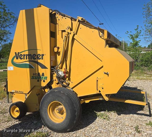 Image of Vermeer 605 Super M equipment image 2