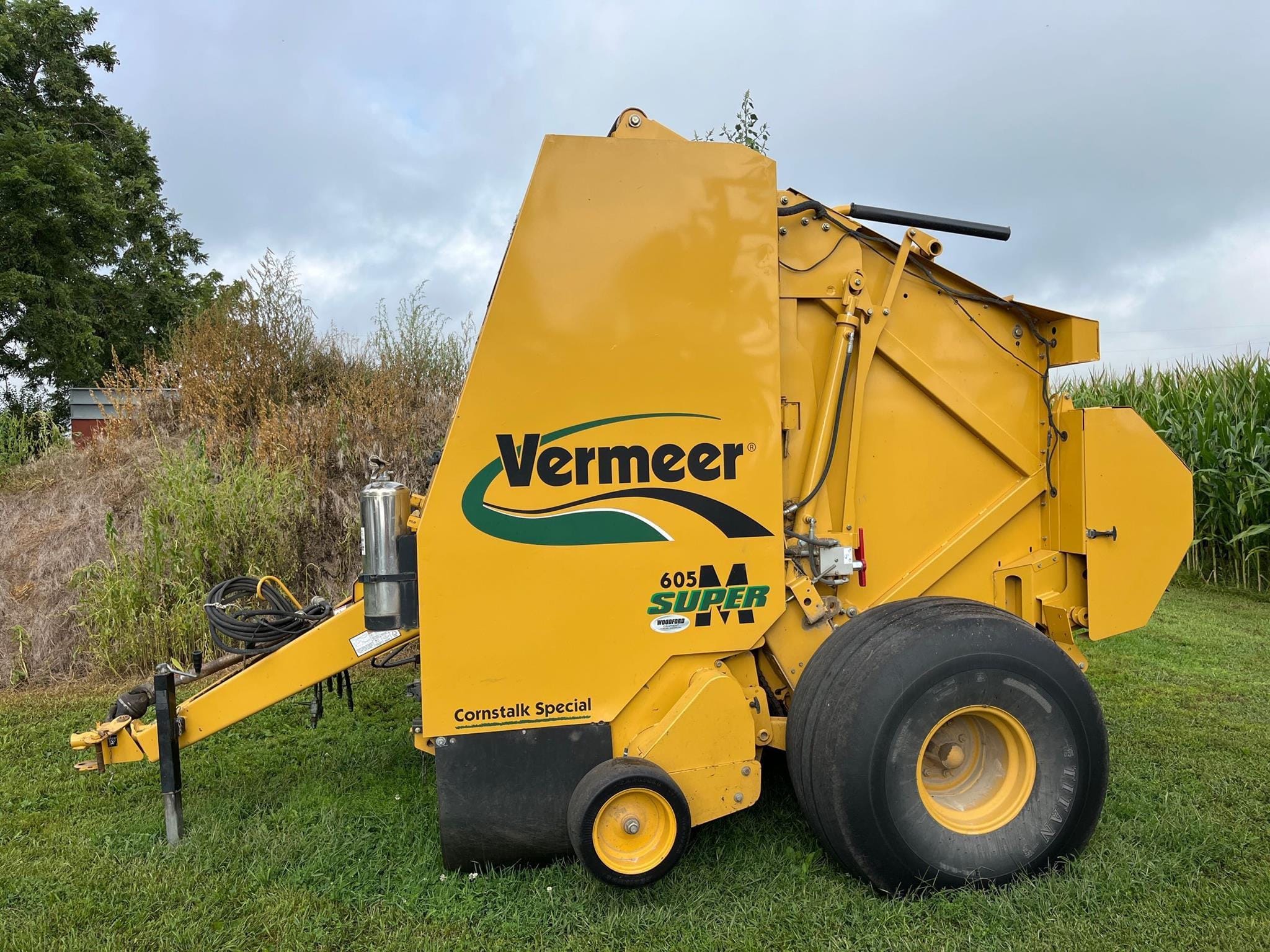 2014 Vermeer 605SM Equipment Image0