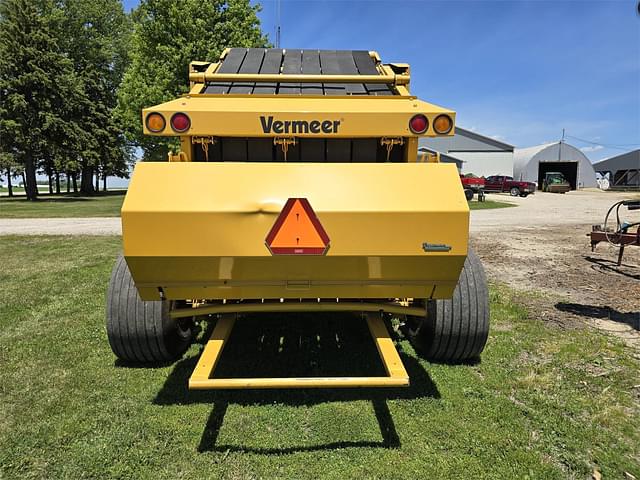 Image of Vermeer 605SM Cornstalk Special equipment image 4